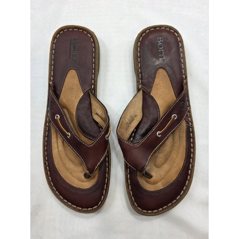 Born W8937 Women's T Strap Brown Leather Slip On Sandals. Size 11